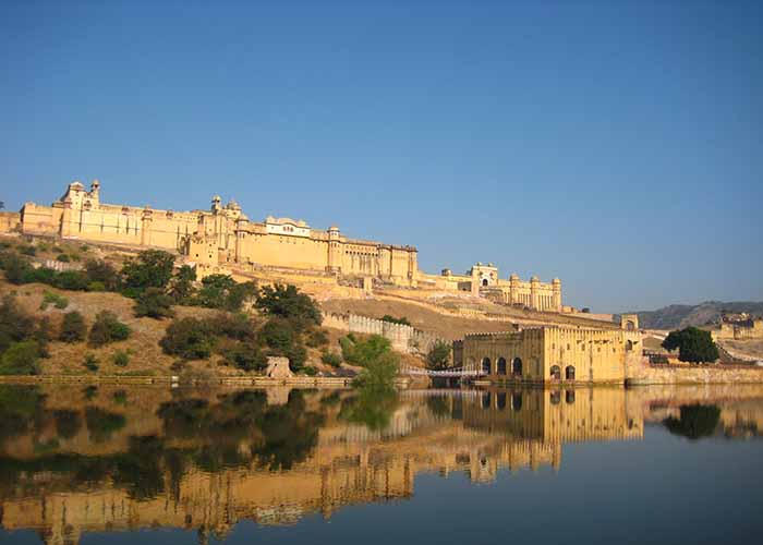 Why is Rajasthan famous for tourism?