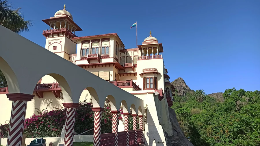 The Jaipur House Mount Abu – Heritage Hotel in Mt Abu